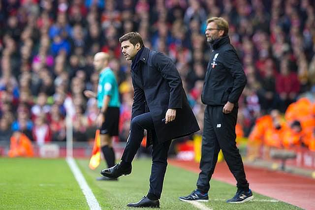 巴萨17岁小将面部受伤缝10针 赛后社交媒体晒图